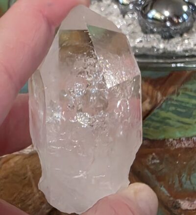 Raw Clear Quartz Specimens - Image 2