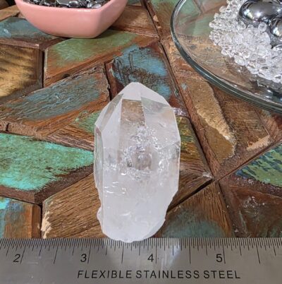 Raw Clear Quartz Specimens - Image 8
