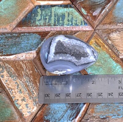 Agate Geode Egg Carving - Image 7