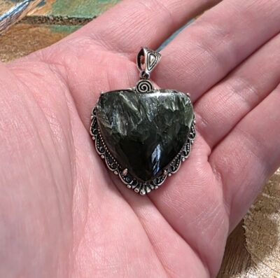 Seraphinite Heart Pendant - Image 5