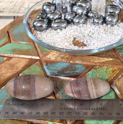 Shiva Lingam Stones - Image 9