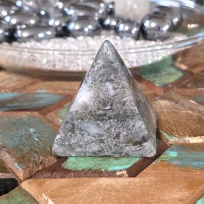 Moss Agate Pyramids - Image 13