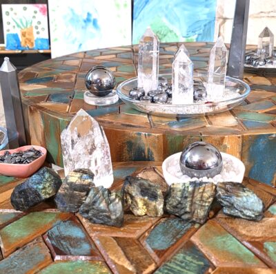 Raw Labradorite - Image 27