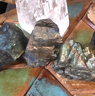 Raw Labradorite - Image 4