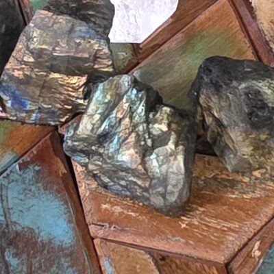Raw Labradorite - Image 6