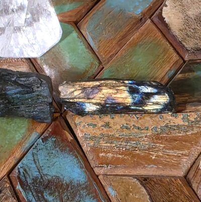 Raw Labradorite - Image 16