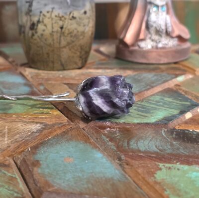 Rose Carvings with Stem - Image 11
