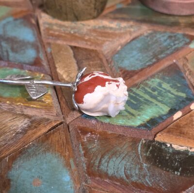 Rose Carvings with Stem - Image 10