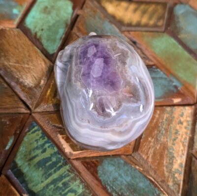 Amethyst and Agate Skulls - Image 11