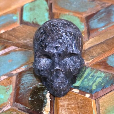 Anthophyllite Skull - Image 5
