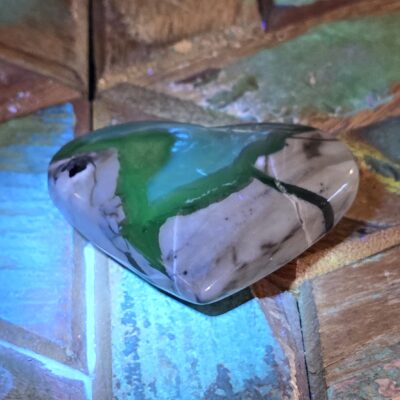 Volcano Agate Hearts - Image 8